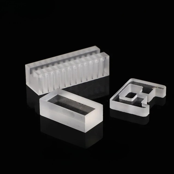 Custom Fused Quartz Plates with Through Holes - Shanghai Fuyao ...